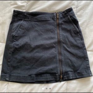 AEO Dark Grey Zip Up Skirt